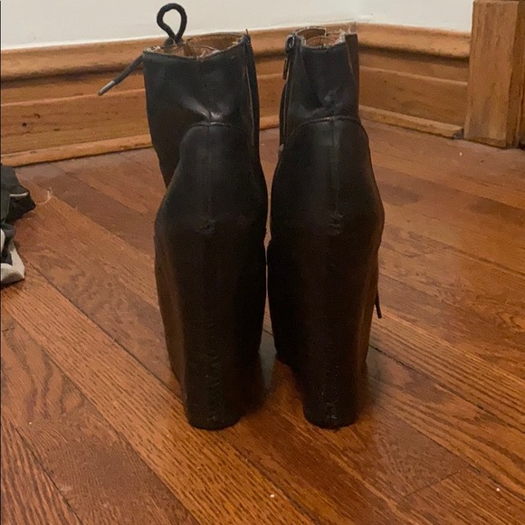 Jeffrey Campbell “Damsel” bootie - Picture 4 of 4